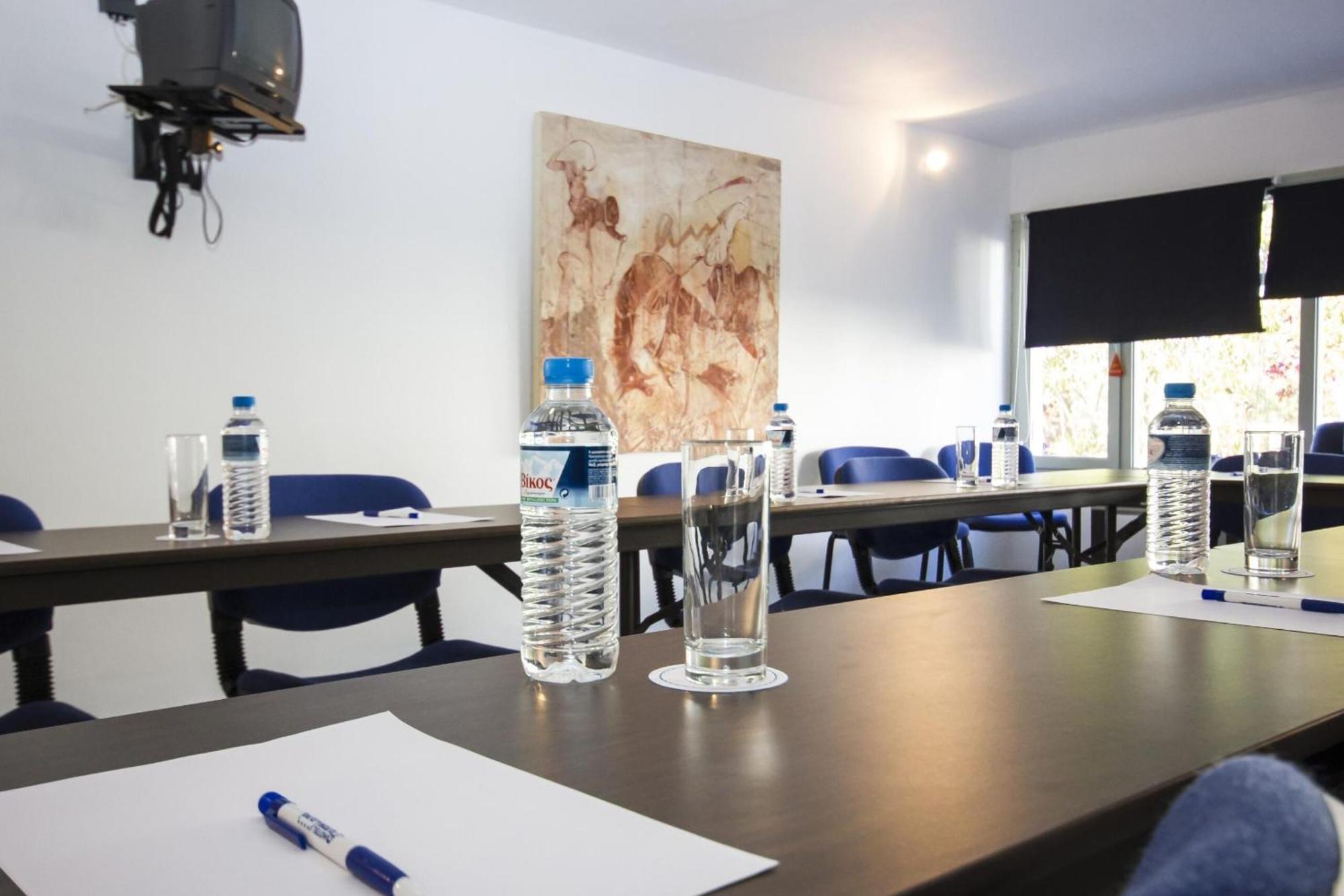 Parosland Hotel Алики Экстерьер фото